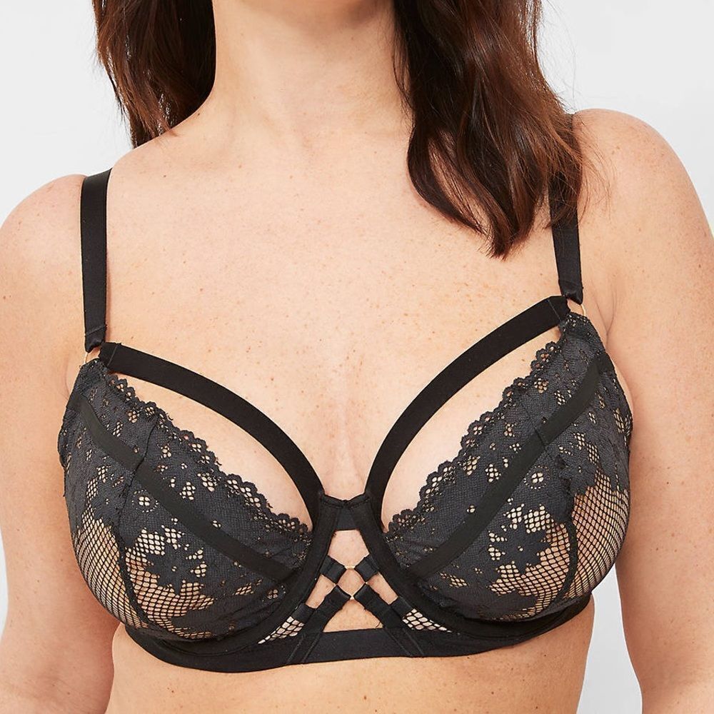NWT Cacique 42C Fishnet & Lace Bra | Strappy Balconette